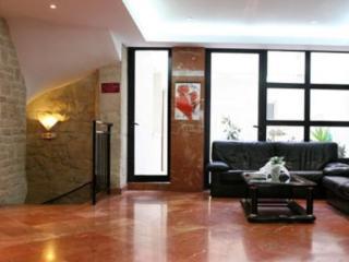 Americain Hotel Parijs